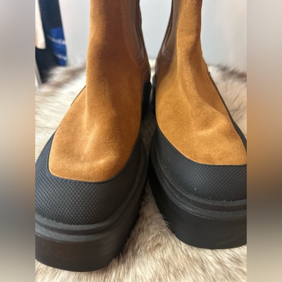 Sam Edelman Chelsea booties / leather - Picture 10 of 15